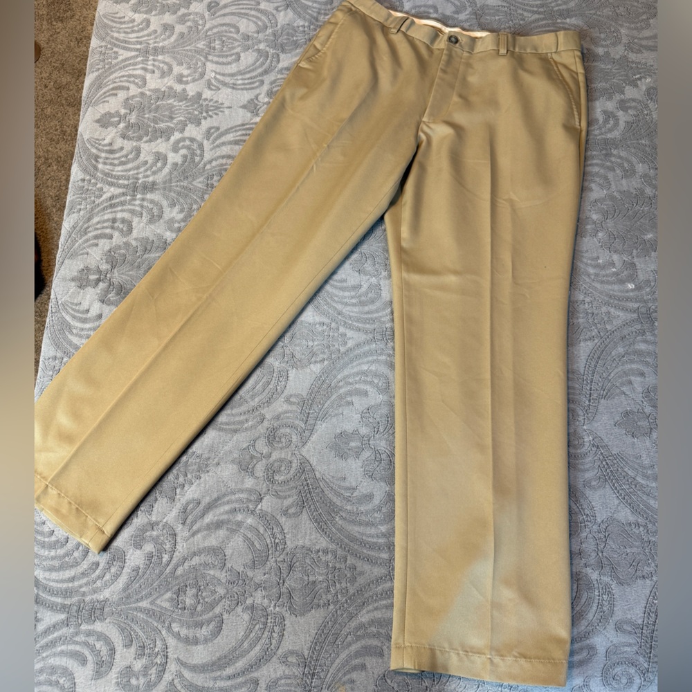 Tasso Elba Men's Khaki Chinos
